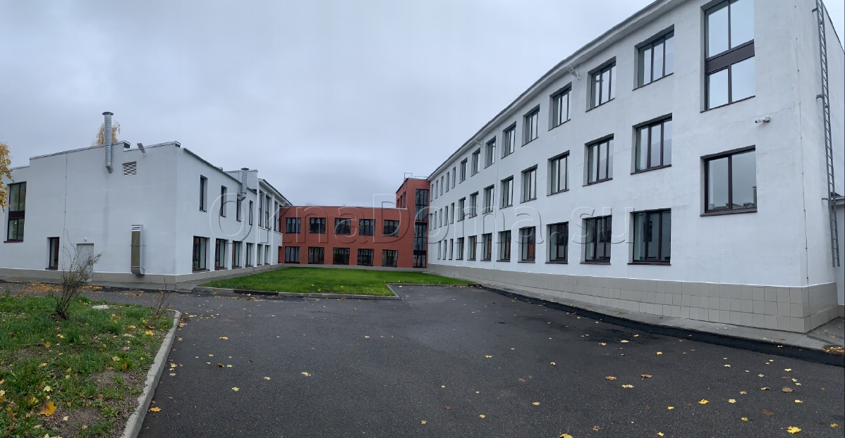 Установка пластиковых окон в школе №6 Выборгского района