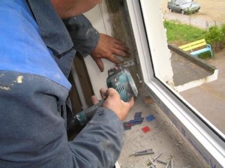 Установка пластиковых окон в квартире или доме (Монтаж)